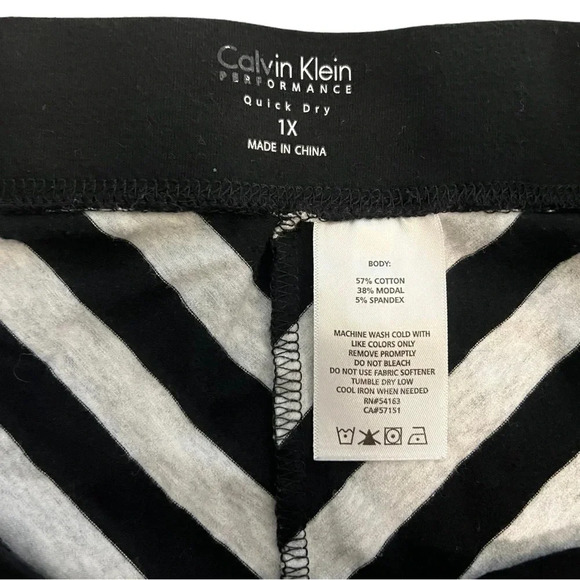Calvin Klein Performance 1X maxi Skirt (black and gray with two side splits) - Picture 2 of 5